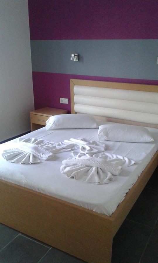 Gia Banaki Hotel Leptokaryá Luaran gambar